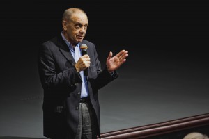 Гарри Бардин.  «Слушая Бетховена»