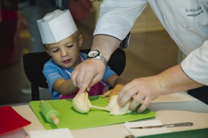 Школа юных кулинаров: булочки