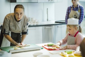 Школа юных кулинаров: булочки