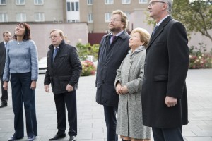 Наина Ельцина вручает именные стипендии студентам УрФУ