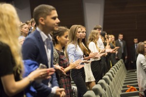 Наина Ельцина вручает именные стипендии студентам УрФУ