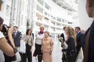 Наина Ельцина вручает именные стипендии студентам УрФУ