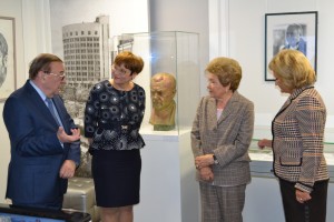 Наина Ельцина, Владимир Шевченко. Музей Эрнста Неизвестного