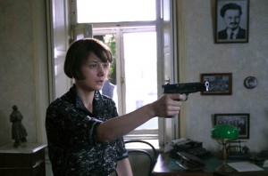 Кадры из фильма «Багровый цвет снегопада»