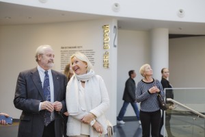 Владимир Хотиненко с супругой Татьяной Яковлевой в Музее Ельцина