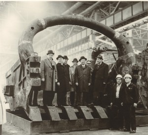 Делегация Польской Народной Республики на Уральском заводе тяжелого машиностроения.  Свердловск. 30 марта 1977 года