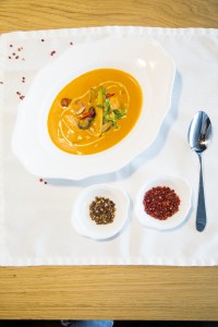 Кафе 1991. Осеннее меню. Тайский суп на кокосовом молоке