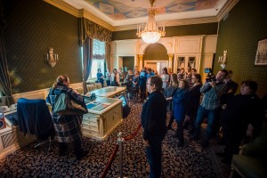 Премьера спектакля «Карусель» в Ельцин Центре