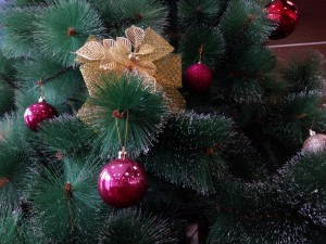 елки шарики иголки новый год