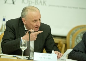 Геннадий Бурбулис