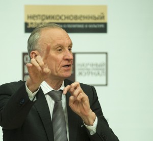 Геннадий Бурбулис