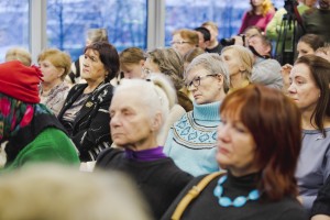 Наина Ельцина читает фрагменты своих мемуаров