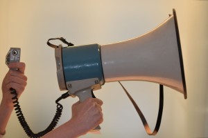 Мегафон ЭМ-12. Архив Президентского центра Б.Н. Ельцина