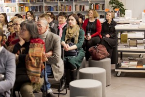 Презентация книги Ольги Шабуровой «Советский мир в открытке»