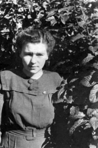 Наина Иосифовна Ельцина. Фотографии из личного архива (archive037)