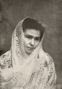 Наина Иосифовна Ельцина. Фотографии из личного архива (archive069)