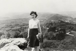 Наина Иосифовна Ельцина. Фотографии из личного архива (archive080)