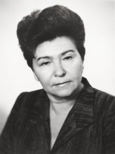 Наина Иосифовна Ельцина. Фотографии из личного архива (archive096)