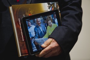 Открытие выставки фотографий «Наина Ельцина»