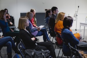 Фотографии и дневники: память, сохраняемая вербальными и визуальными способами»