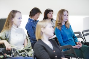 Фотографии и дневники: память, сохраняемая вербальными и визуальными способами»