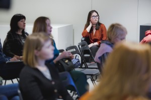 Фотографии и дневники: память, сохраняемая вербальными и визуальными способами»