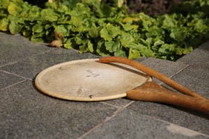 Японский молитвенный барабан утива-дайко буддийского ордена Ниппондзан Мёходзи