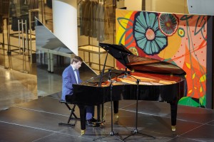 Фортепианный концерт в исполнении Владислава Чепиноги. Ночь музеев в Ельцин Центре