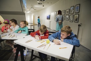 Мастер-класс для детей в Арт-галерее по выставке «Неизвестный»