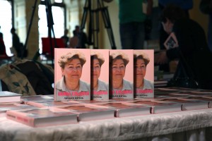 Презентация мемуаров Наины Ельциной «Личная жизнь» в ГУМе