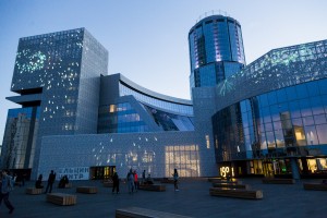 Медиафасад Ельцин Центра. День России