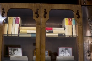 One talk. Полная версия: Книжная полка