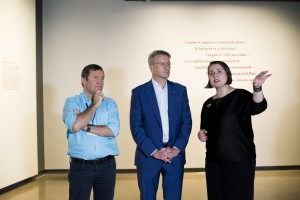 Валентин Юмашев, Герман Греф и Дина Сорокина в Музее Б.Н. Ельцина