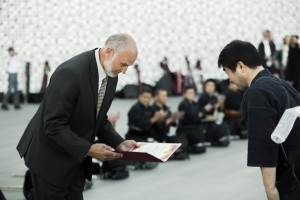 «Путь меча». Показательное выступление и лекция Уэхара Кичио