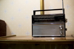 Полная версия: радиоприемники на баррикадах