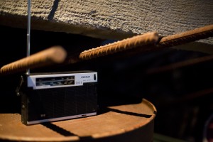 Полная версия: радиоприемники на баррикадах