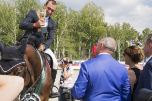 Соревнования по конкуру на Кубок Ельцина