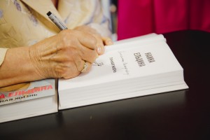 Презентация книги Наины Ельциной «Личная жизнь» в Екатеринбурге