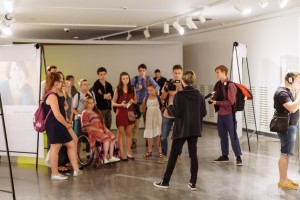 Американские школьники-инвалиды на выставке «Единомышленники»