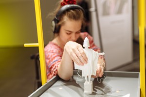 Американские школьники-инвалиды на выставке «Единомышленники»