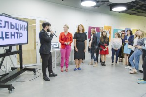 Открытие выставки Капки Кыневой «Бумажные истории»