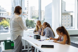 Музейное занятие «Екатеринбург: туда и обратно»