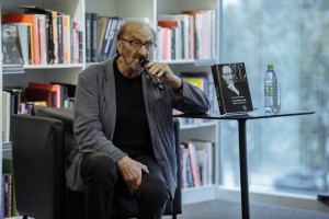 Книжный магазин «Пиотровский». Встреча с Виталием Воловичем