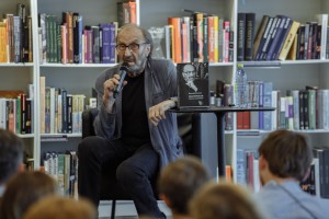 Книжный магазин «Пиотровский». Встреча с Виталием Воловичем