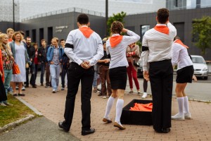 Уличный спектакль-променад «Мой Екб» 