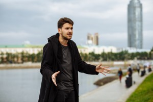 Уличный спектакль-променад «Мой Екб» 