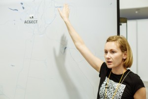 Экскурсовод Александра Лопата рассказывает о сибирской язве