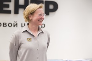 Алиса Прудникова. Открытие выставки «Вечное лето». Мозаики и сграффито Свердловска»