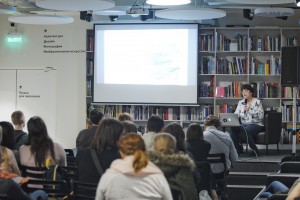 Светлана Шомова. «Политические мемы»