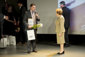 Наина Ельцина вручила студентам именные стипендии Бориса Ельцина